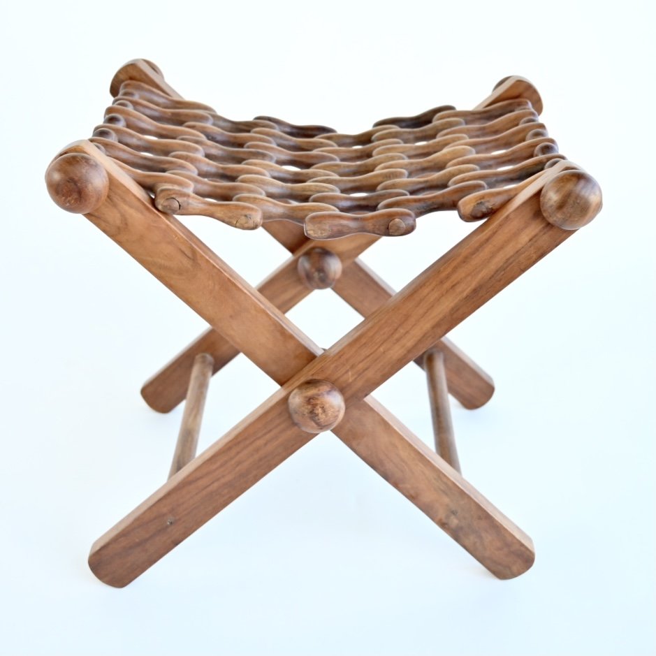 INTERLOCKING FOLDING STOOL