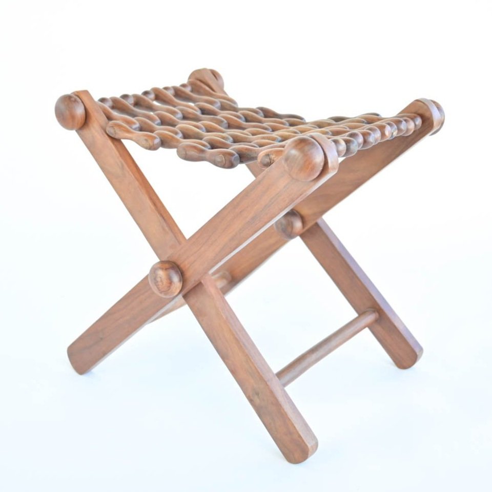 INTERLOCKING FOLDING STOOL