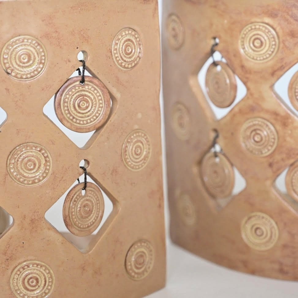 PAIR OF DECORATIVE CERAMIC SCONCES