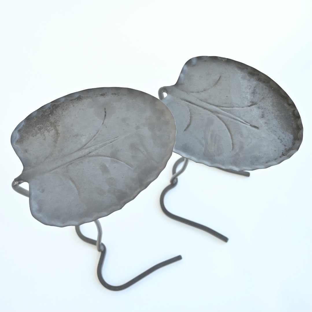 PAIR OF JOHN SALTERINI NESTING LILY PAD TABLES