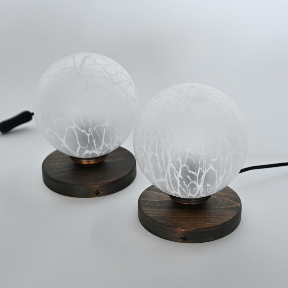 PAIR OF WOOD AND GLASS TABLE LAMPS