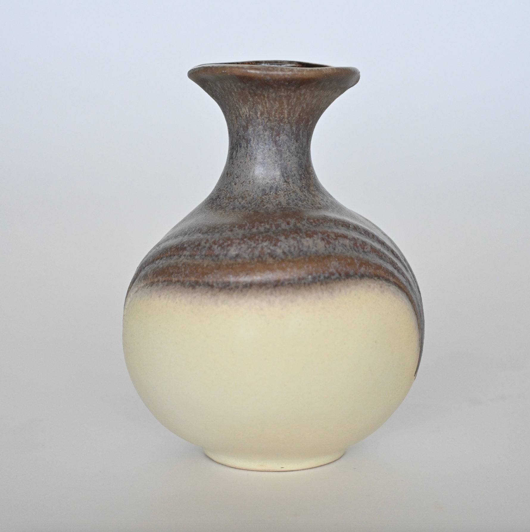 DÜMLER & BREIDEN VASE