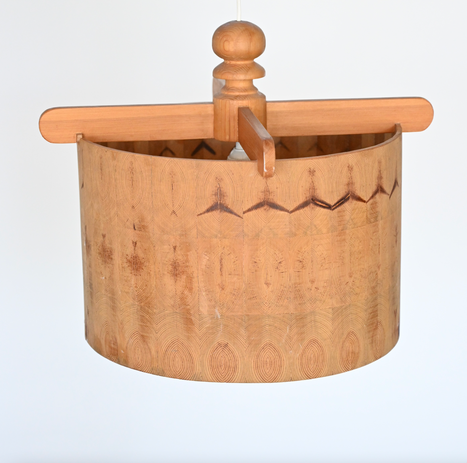 SWEDISH PINE PENDANT