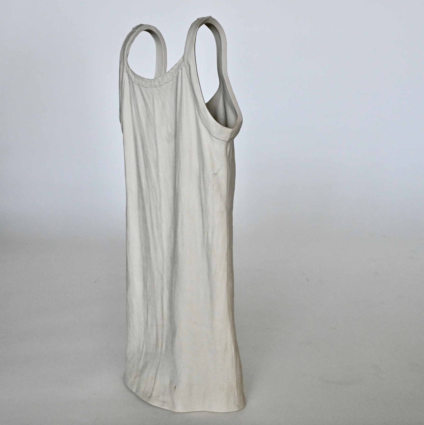 MICHAEL HARVEY TEE SHIRT VASE