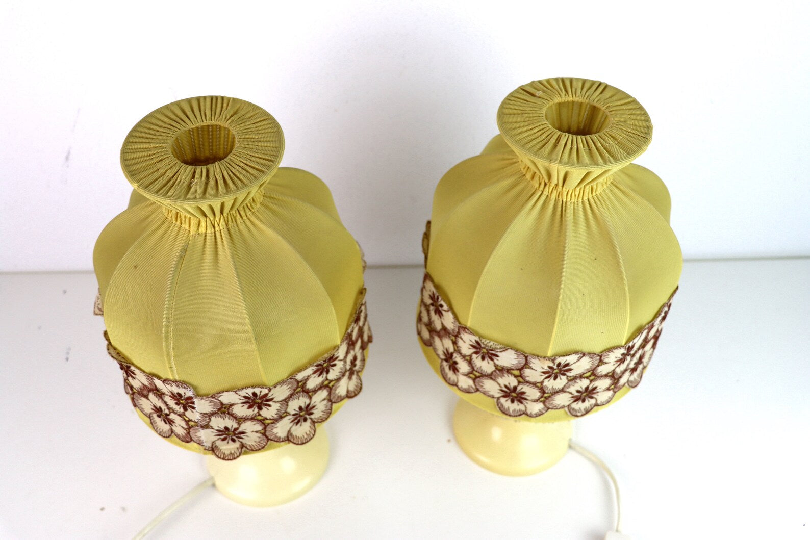 VINTAGE PETITE TABLE LAMPS